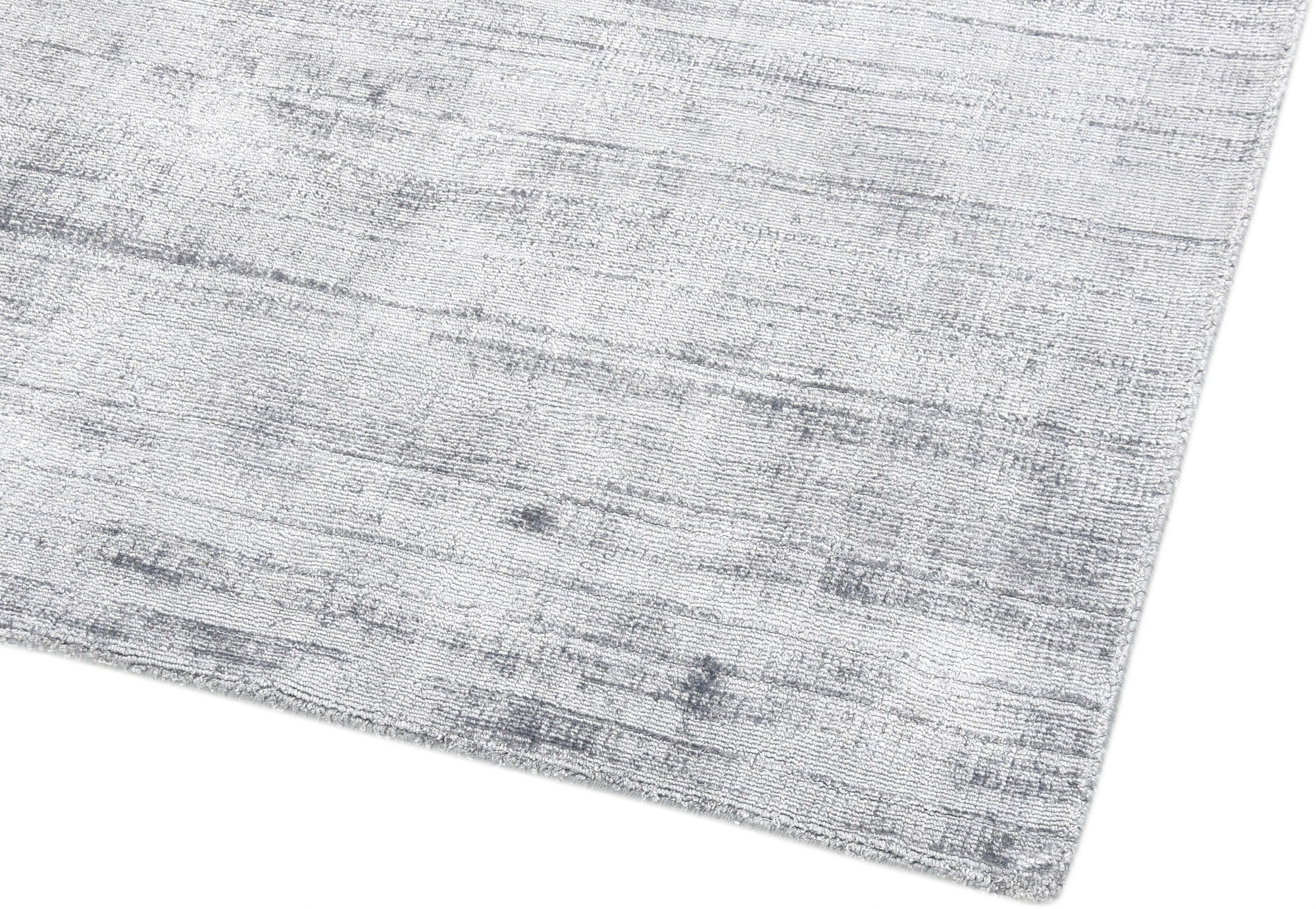 Tip-Shara_Silver-Grey_Aura (3)