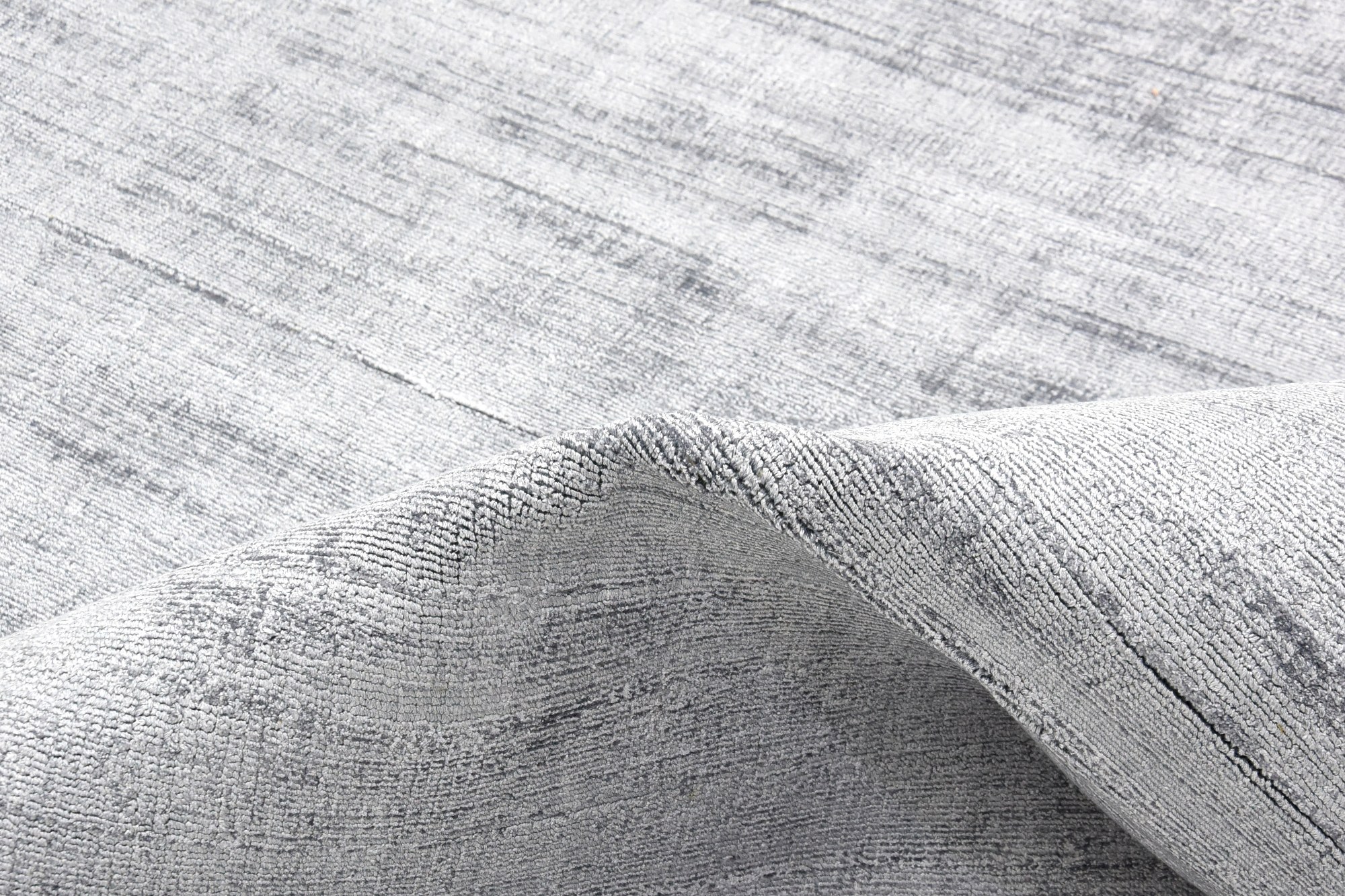 Tip-Shara_Silver-Grey_Aura (4)