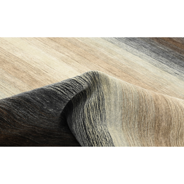 Soft Woolen Grey Area Rug For Multipurpose