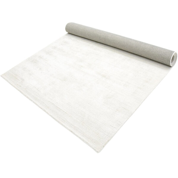 Aura De Luxe Cream Premium Rugs